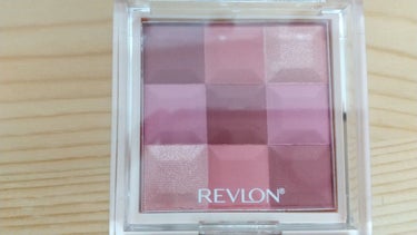 ブラッシュ＆イルミネーター パレット/REVLON/パウダーチークを使ったクチコミ（2枚目）