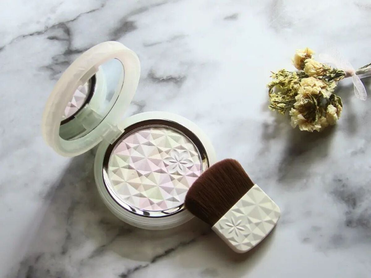 AQ オーラ リフレクター/DECORTÉ/プレストパウダーを使ったクチコミ(1枚目)