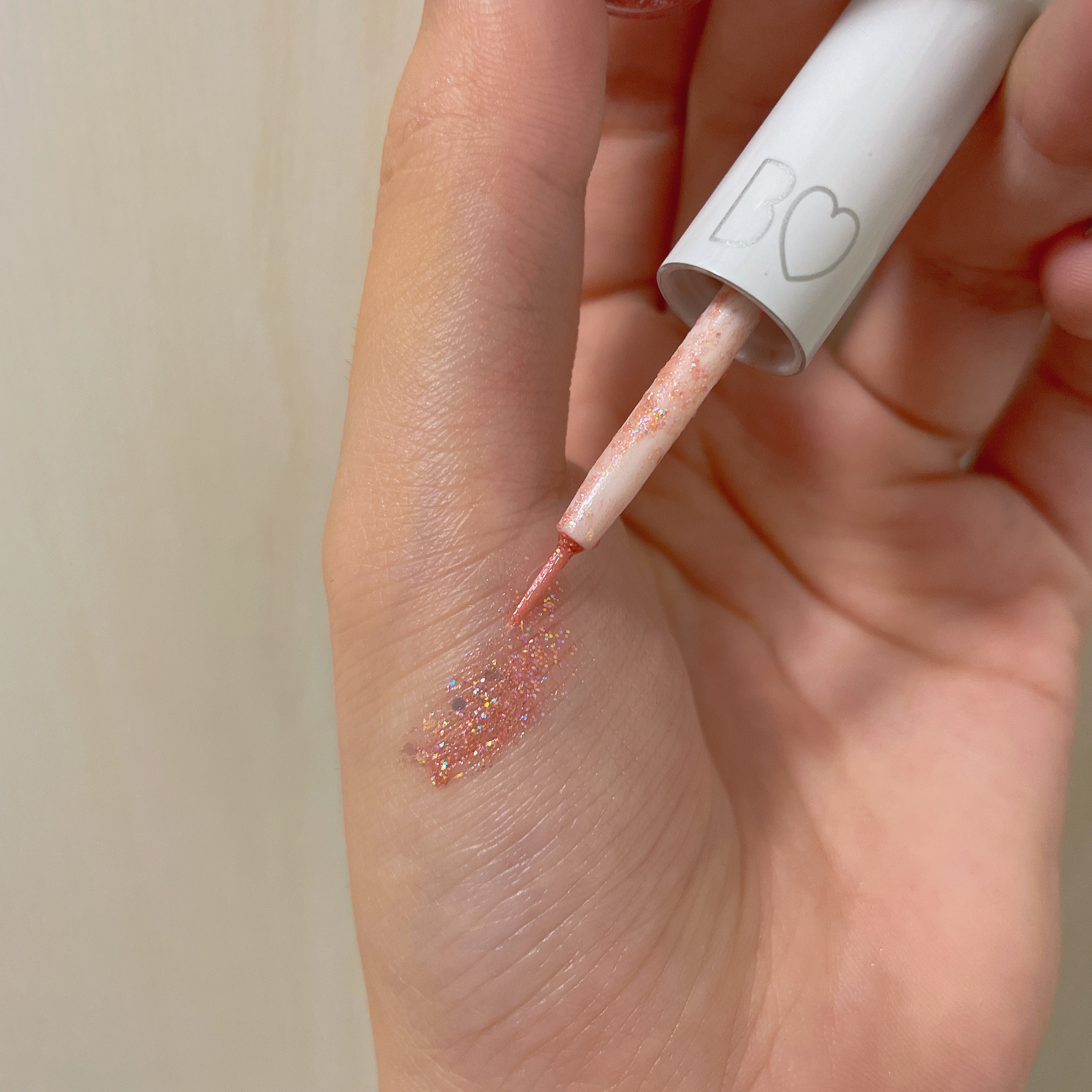 グリッターライナー/b idol/グリッターを使ったクチコミ（2枚目）