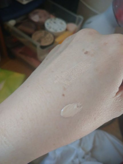 カバーパーフェクション アイディールコンシーラー デュオ 01クリアベージュ/the SAEM/スティックコンシーラーを使ったクチコミ(3枚目)