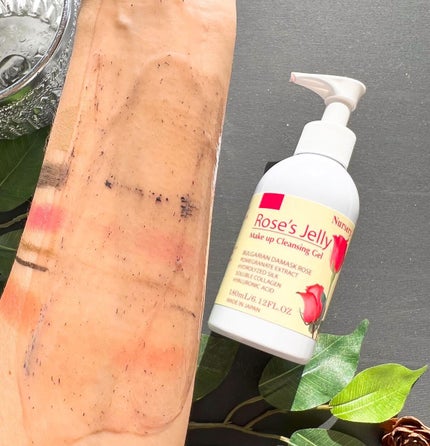 クレンジングジェル ローズジェリー /Nursery(ナーセリー)/クレンジングジェルを使ったクチコミ(4枚目)