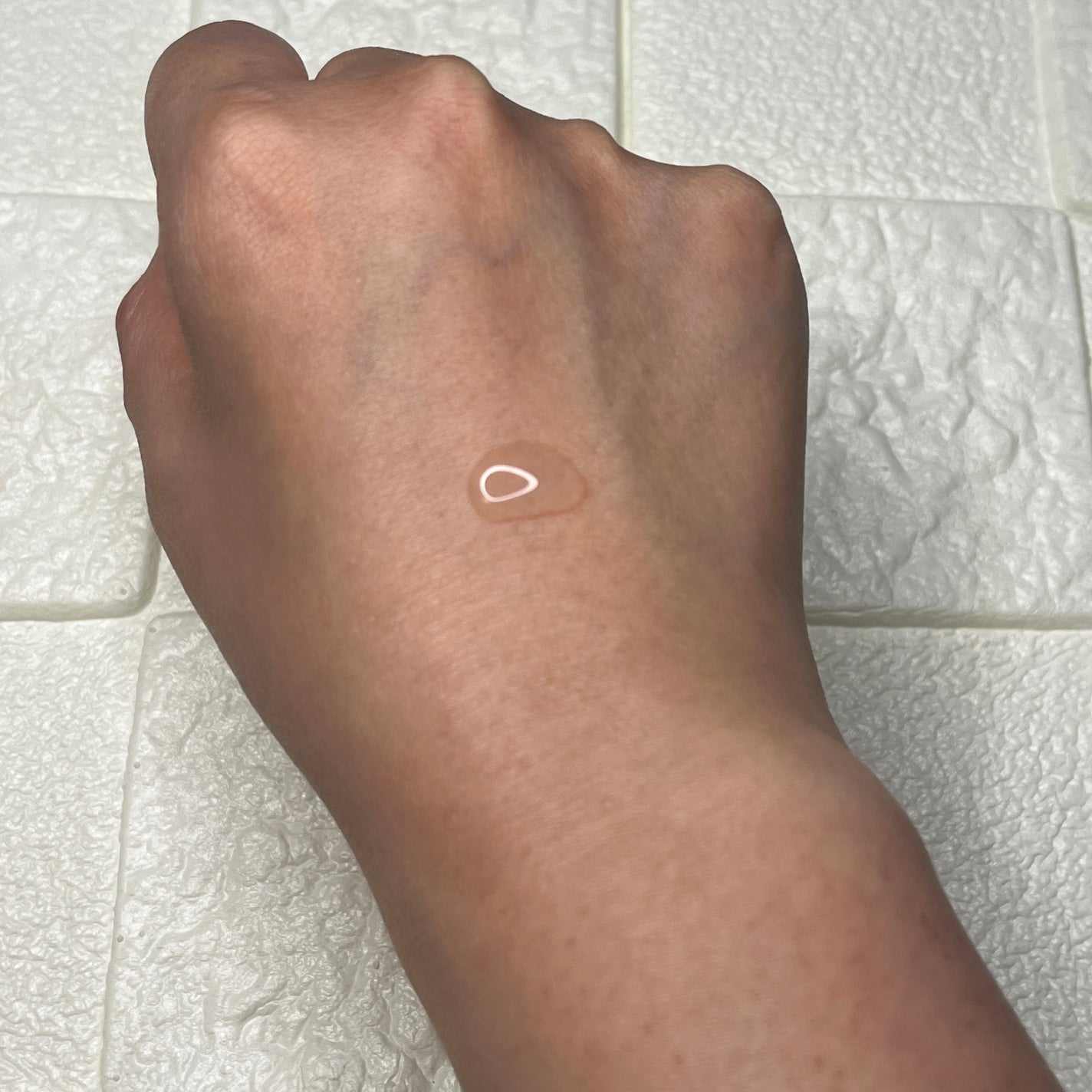 ãšãã¡ã¯ã© ããŒã«ã±ã¢ ã»ã©ã /ã© ããã·ã¥ ããŒ/çŸå®¹æ¶²ã䜿ã£ãã¯ãã³ãïŒ4æç®ïŒ