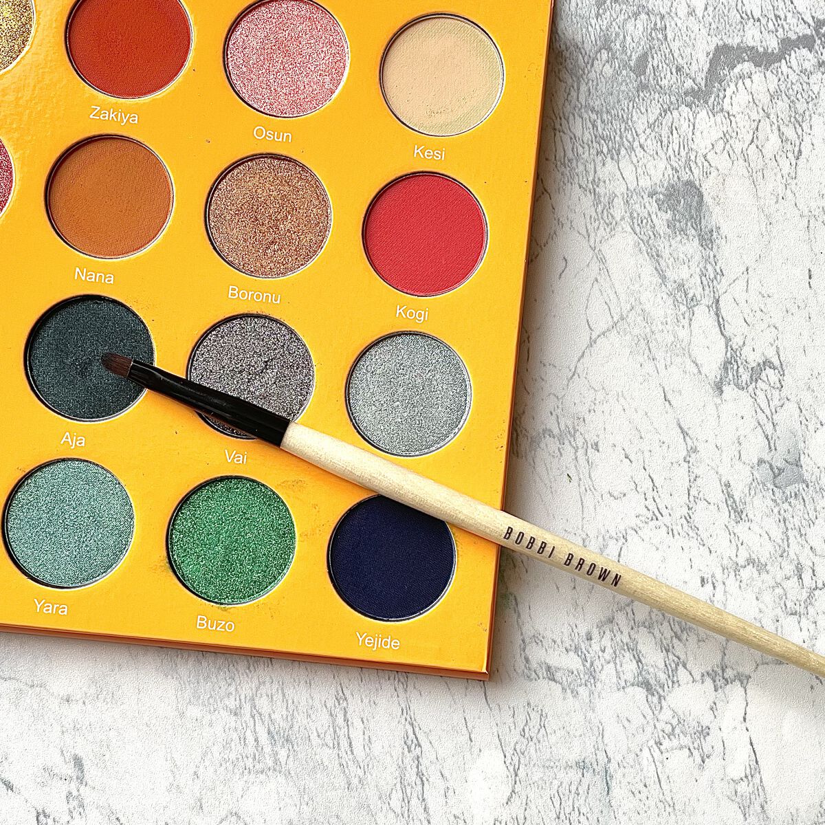 BOBBI BROWN ウルトラファイン アイライナー ブラシ/ロングのクチコミ「BOBBI BROWNのウルトラファイン アイライナー ブラシ。

かなり細くてコシがあるブラ.....」（1枚目）