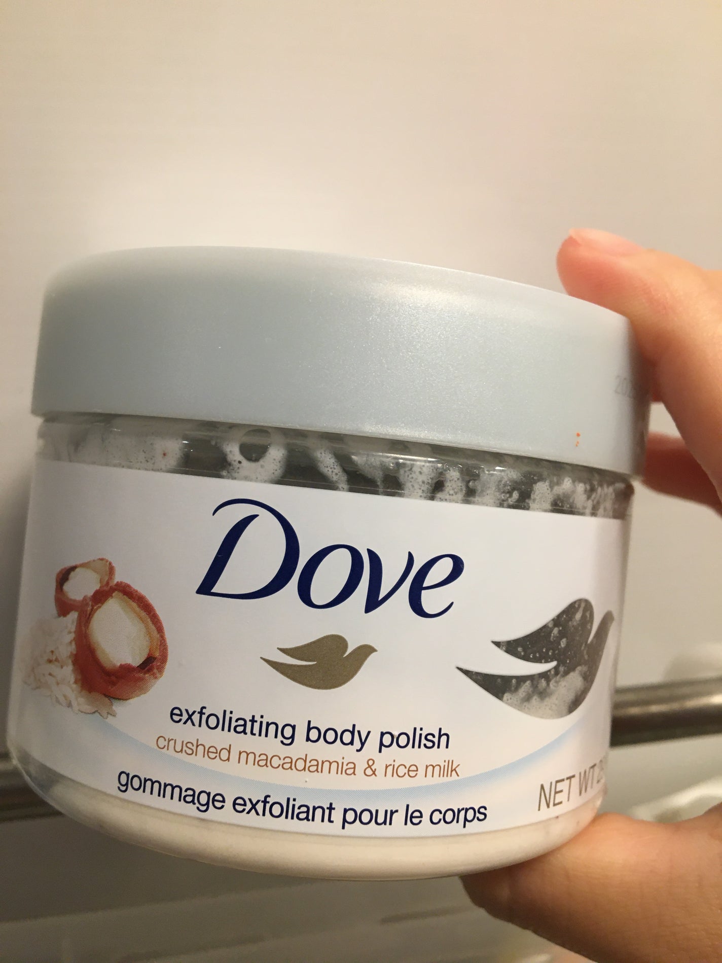 クリーミーボディスクラブ マカダミア&ライスミルク/ダヴ/ボディスクラブを使ったクチコミ(1枚目)