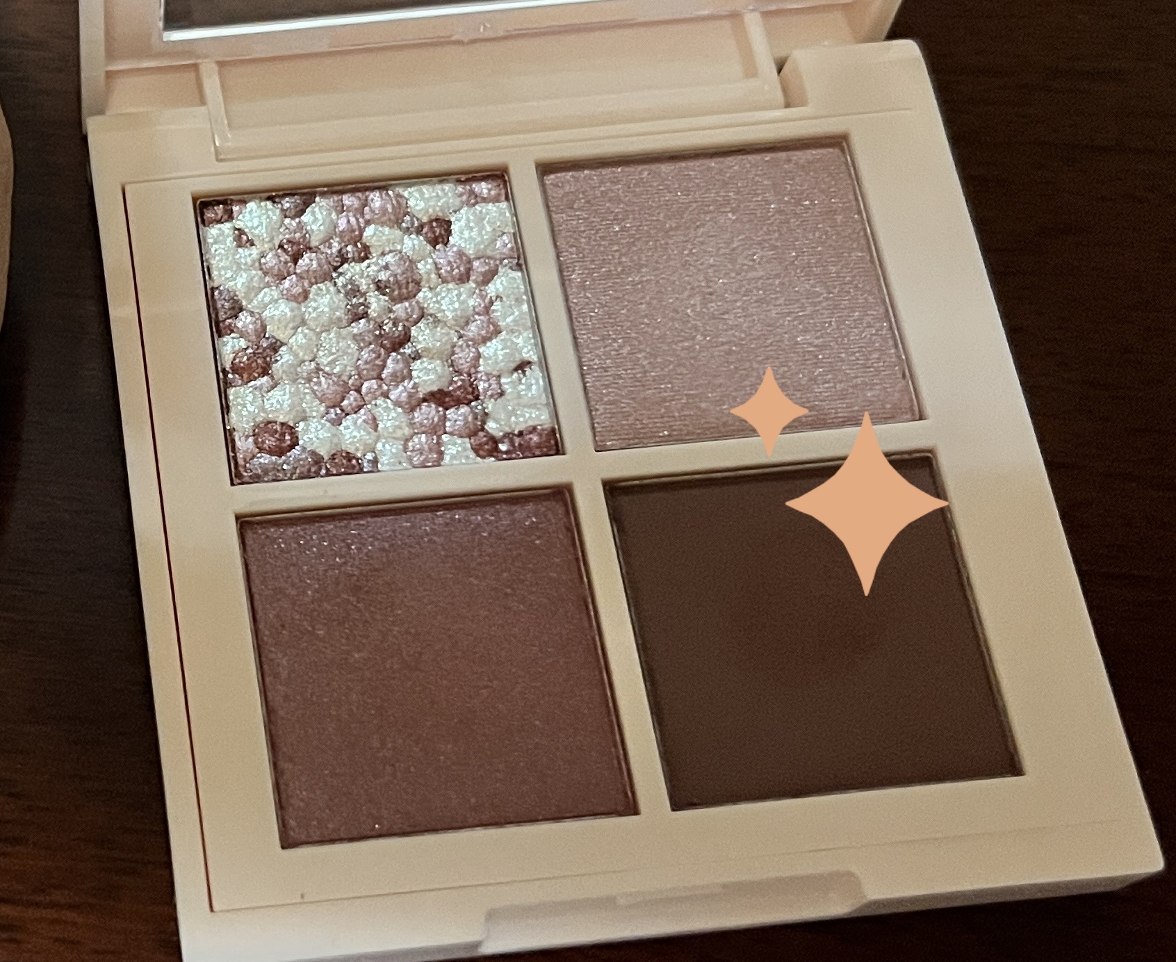 アイシャドウパレット/Kirei&co./アイシャドウパレットを使ったクチコミ（3枚目）