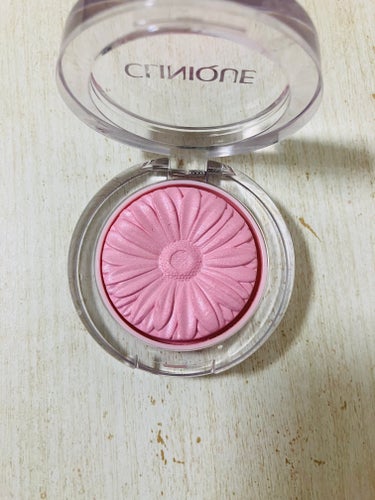 CLINIQUE チーク ポップのクチコミ「CLINIQUEチーク ポップ

透明感を出したい時のチークはこれ！
儚げで多幸感のあるほっぺ.....」（2枚目）