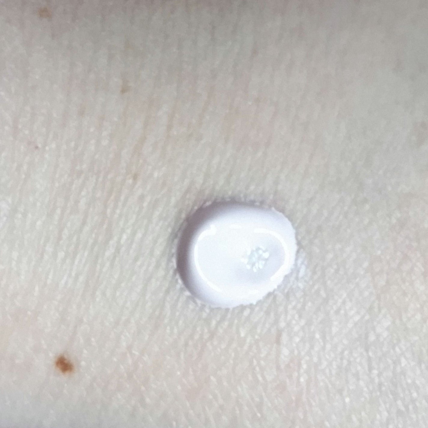 サンシェルター トーンアップCC/DECORTÉ/CCクリームを使ったクチコミ(5枚目)