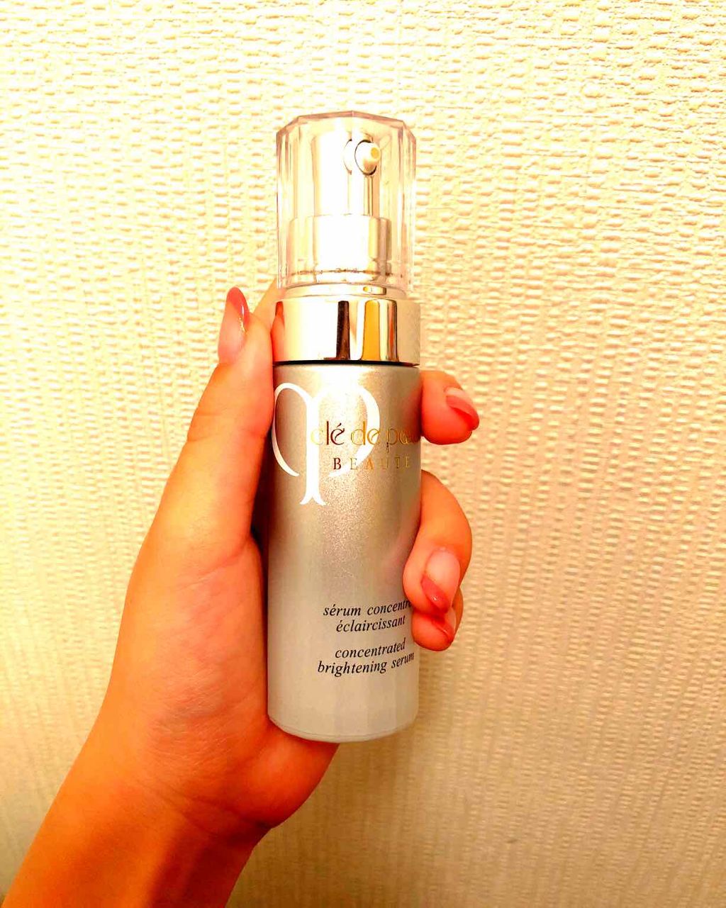 セラムコンサントレエクレルシサン/クレ・ド・ポー ボーテ/美容液を使ったクチコミ（1枚目）