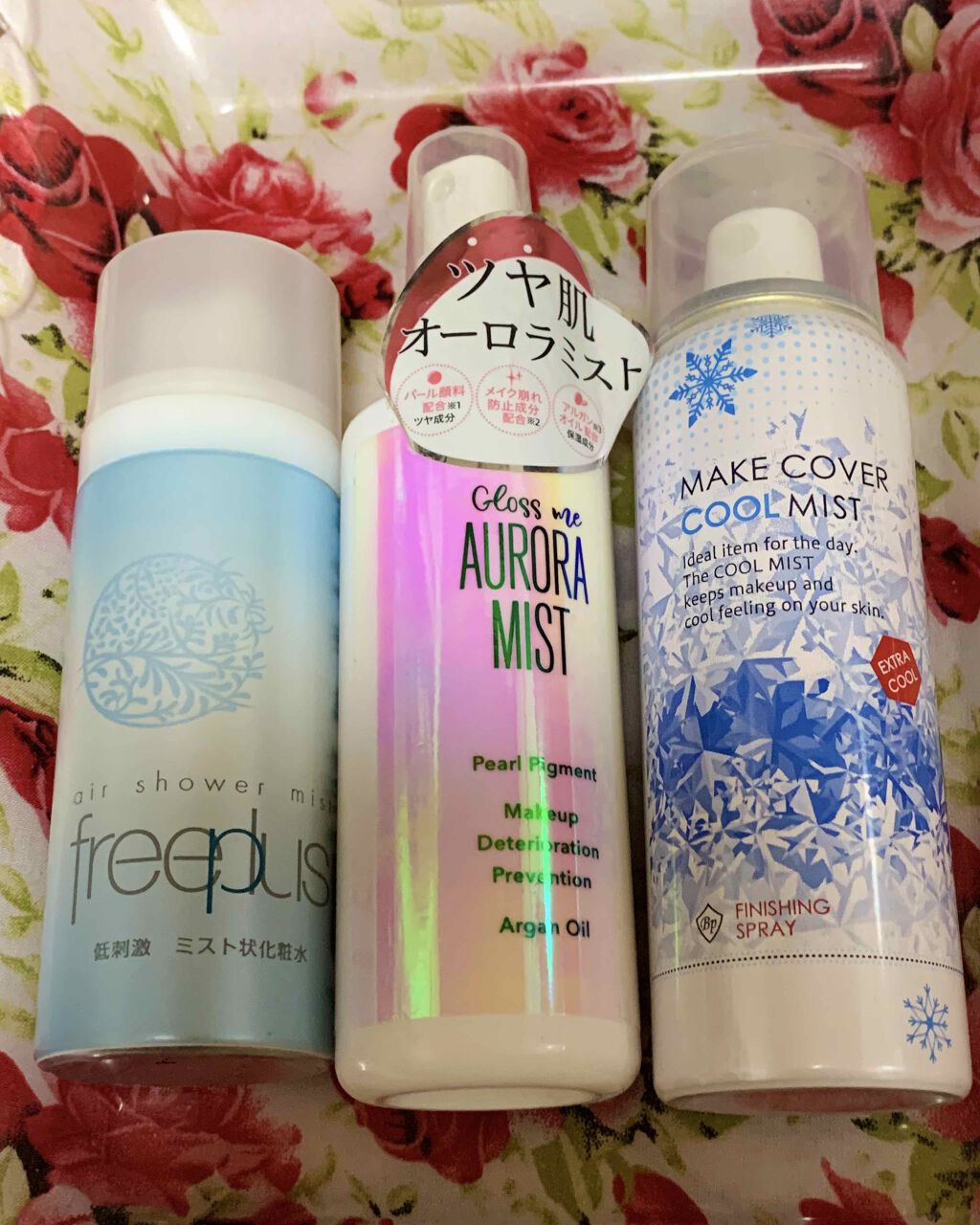 リサ・ラーソン♡クッションファンデマニア on LIPS 「#コスメ大公開ウィーク画像1枚目のよォにꉂ(ˊᗜˋ*)ヶラヶラ..」(4枚目)