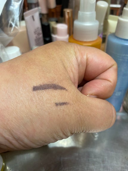 「密着アイライナー」クリームペンシル/デジャヴュ/ペンシルアイライナーを使ったクチコミ(2枚目)