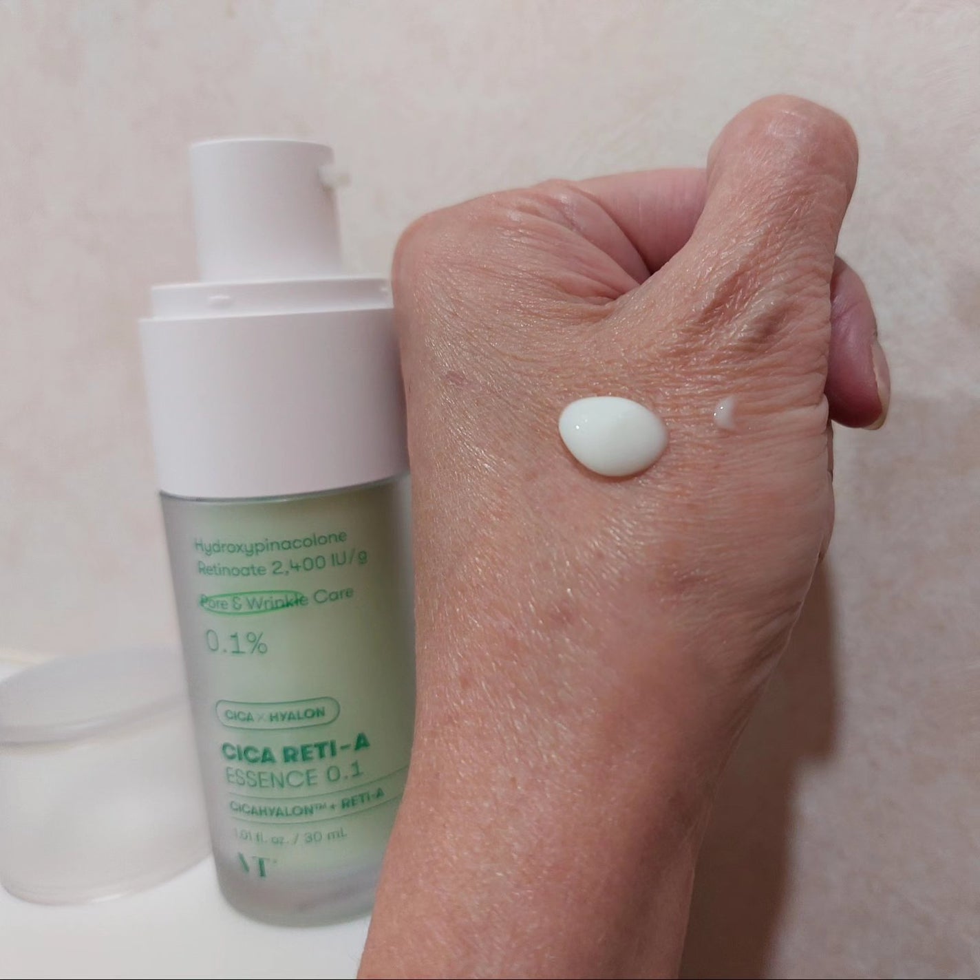 シカレチA エッセンス0.1/VT/美容液を使ったクチコミ(2枚目)