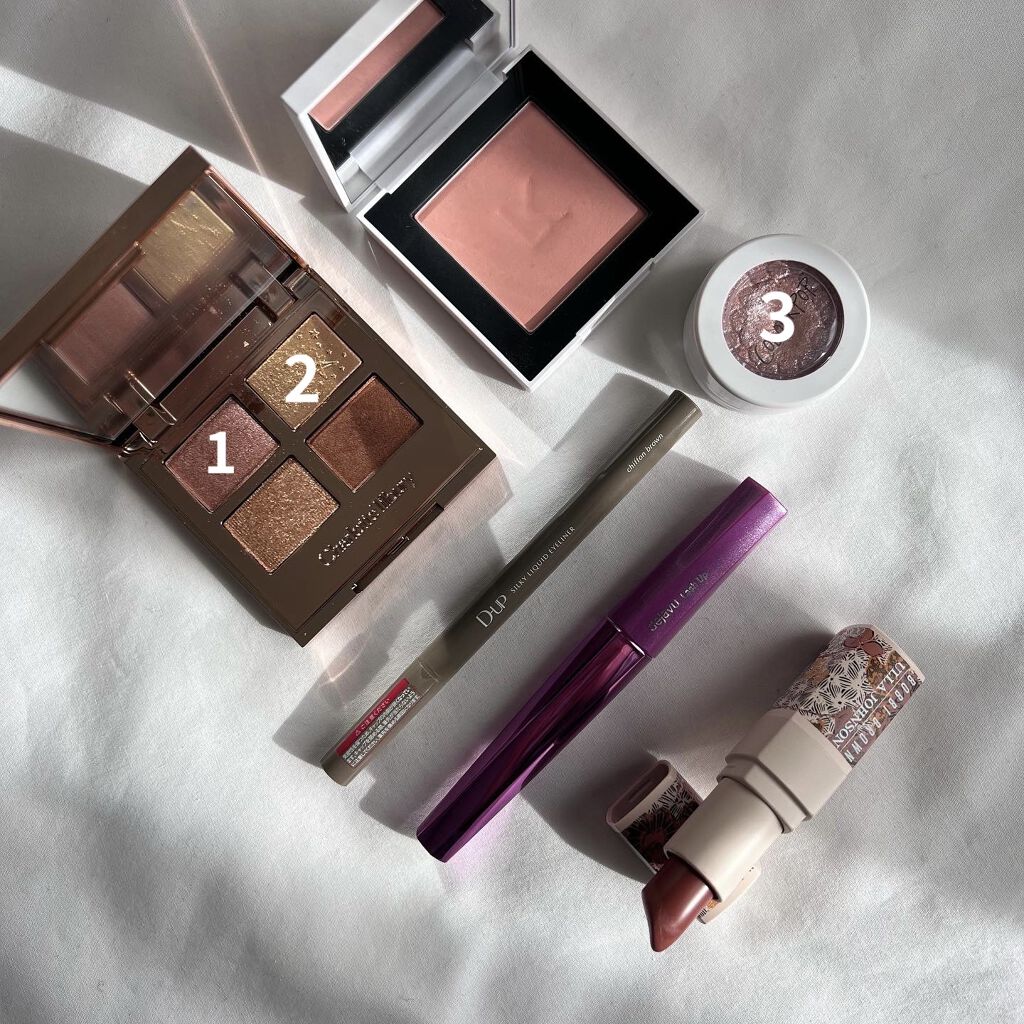 クラッシュド リップ カラー L02 ベア（限定）/BOBBI BROWN/口紅を使ったクチコミ（2枚目）