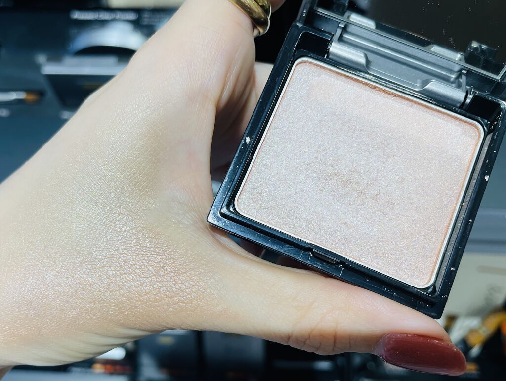 &be ルミナイジングパウダー/＆be/パウダーハイライトを使ったクチコミ（2枚目）