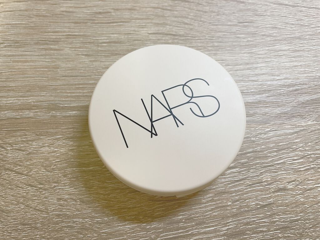 ピュアラディアントプロテクション アクアティックグロー クッションファンデーション SPF50+/PA+++/NARS/クッションファンデーションを使ったクチコミ(1枚目)