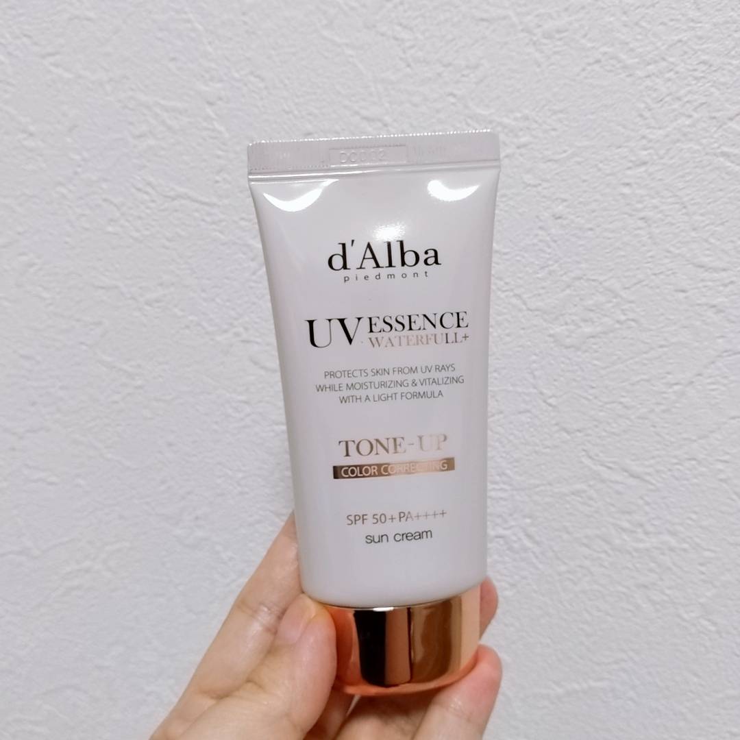 ウォータフルトーンアップサンクリーム/ダルバ/日焼け止めクリームを使ったクチコミ（1枚目）