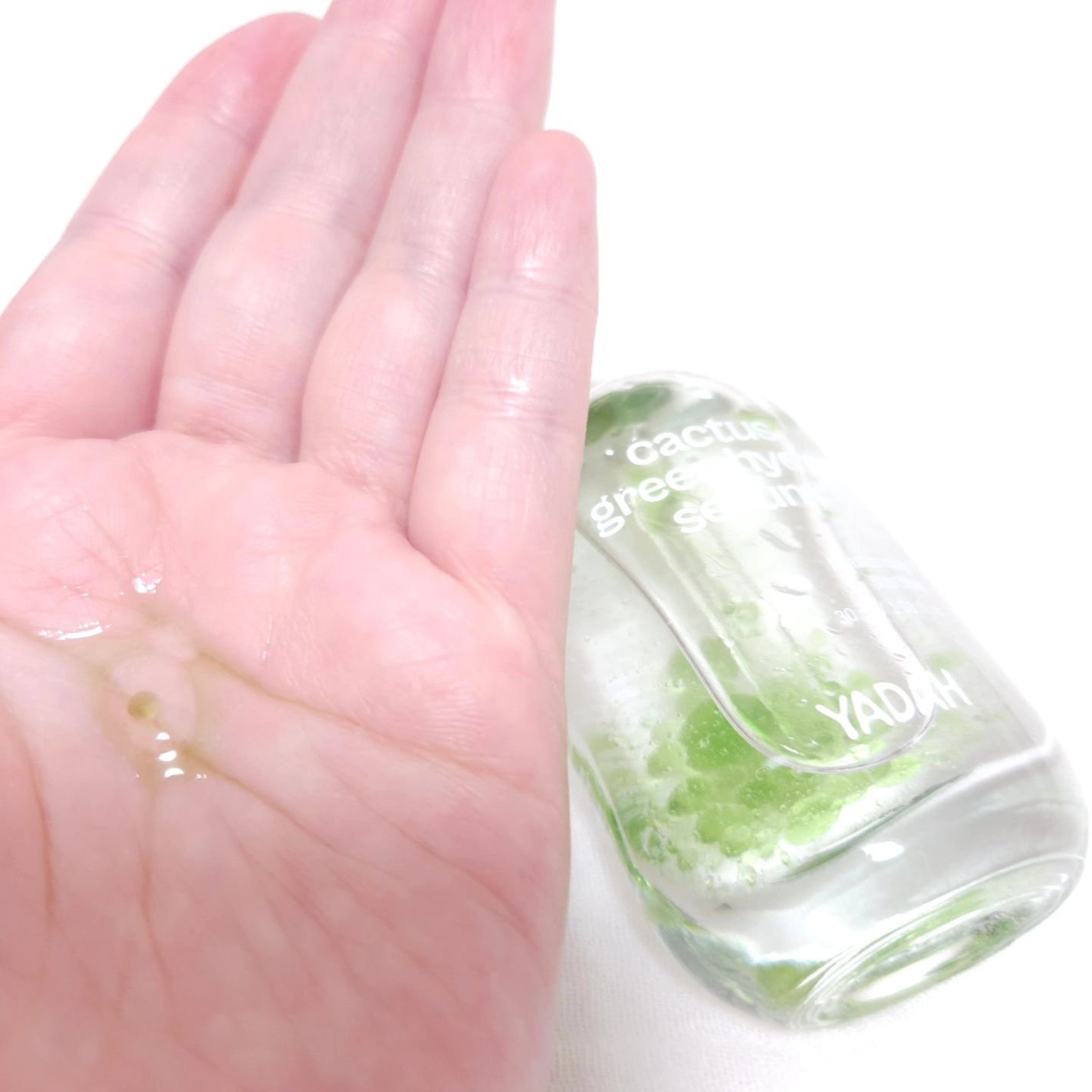 カクタスグリーンハイドラセラム/YADAH/美容液を使ったクチコミ(3枚目)