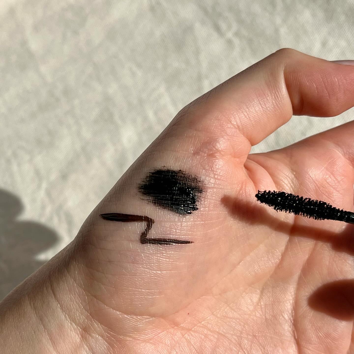 スーパーフィットジェルライナー/D-UP/ジェルアイライナーを使ったクチコミ（2枚目）