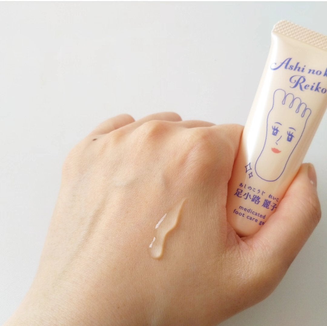 足小路麗子 薬用 フットケアジェル/ナリスアップ/レッグ・フットケアを使ったクチコミ(5枚目)