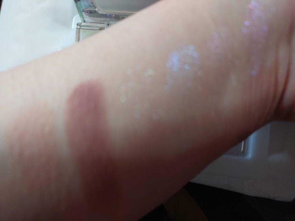 レトロマグネティック アイシャドウパレット/FlowerKnows/アイシャドウパレットを使ったクチコミ（3枚目）