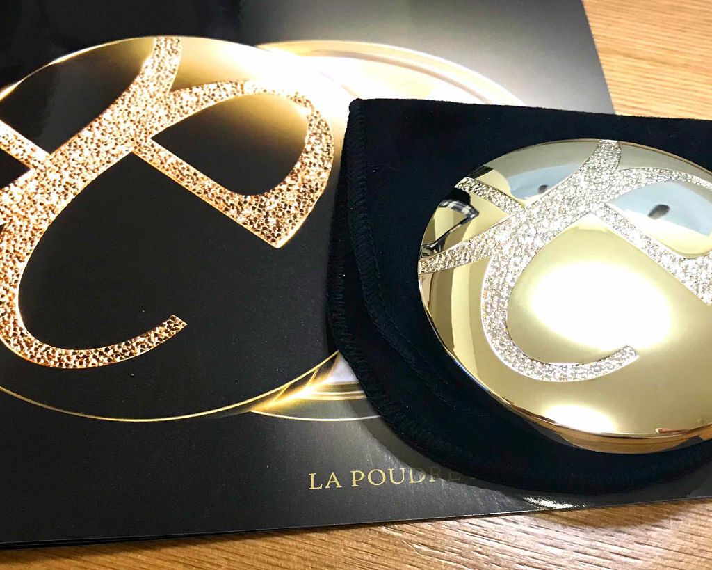 ラ プードル オートニュアンス/Elégance/プレストパウダーを使ったクチコミ(1枚目)