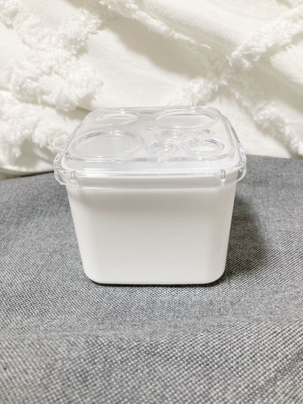 ブラシクリーナースタンド/セリア/その他化粧小物を使ったクチコミ（1枚目）