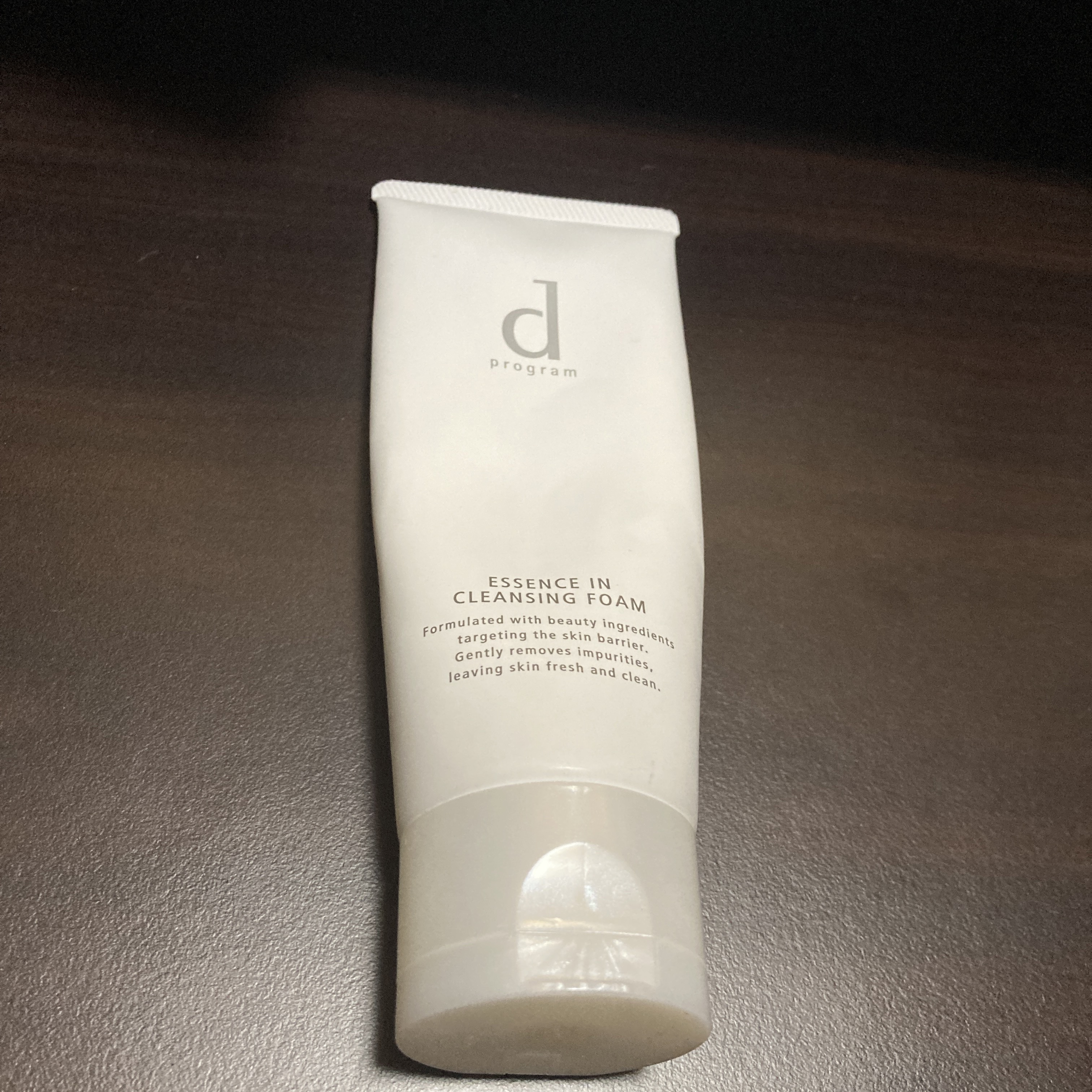 エッセンスイン クレンジングフォーム/d プログラム/洗顔フォームを使ったクチコミ（1枚目）