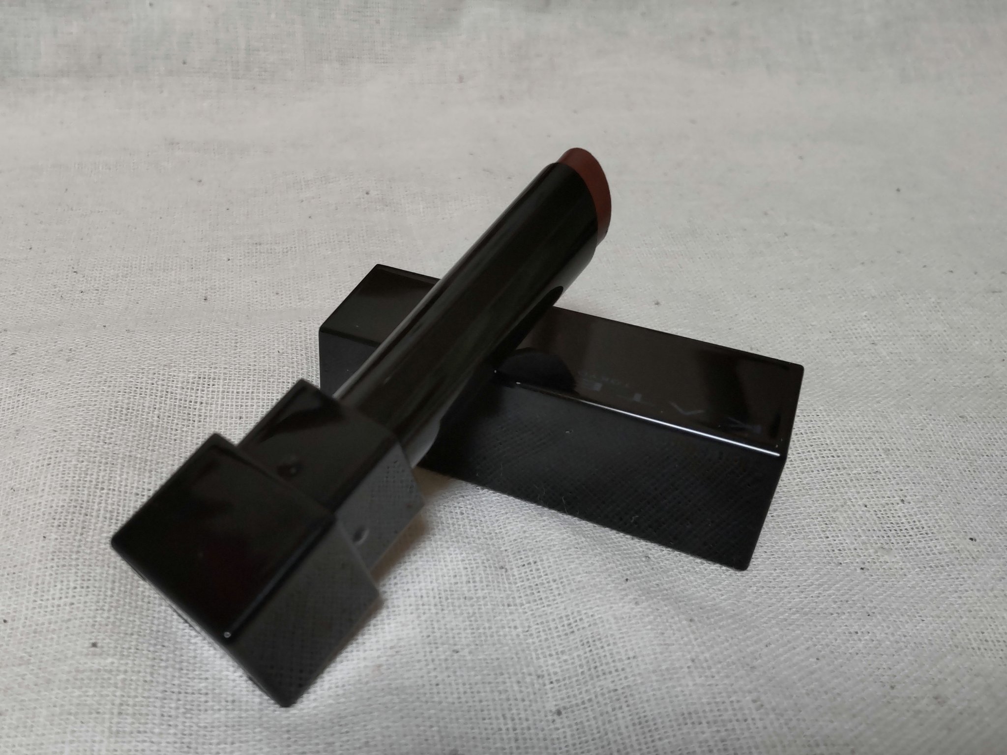 ケイト リップモンスター EX-1 焦がした茶葉の余韻(限定色)/KATE/口紅を使ったクチコミ（2枚目）