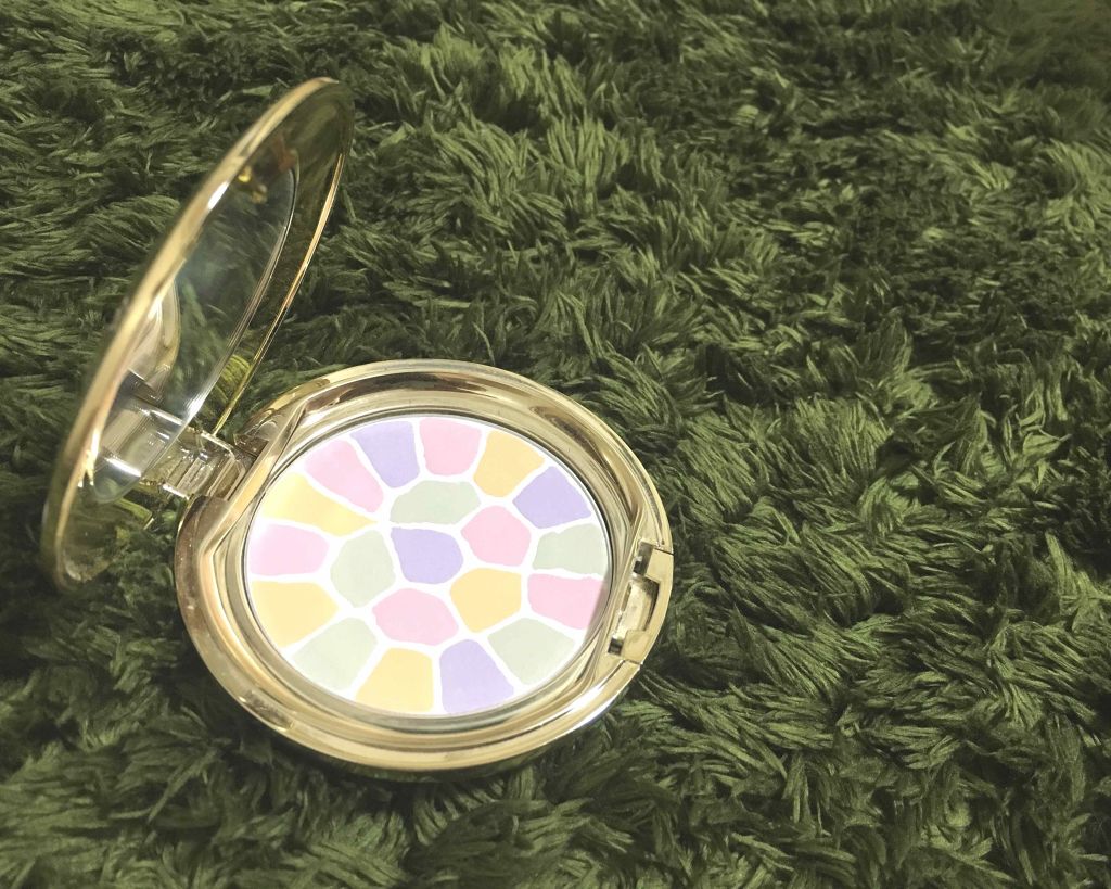 ラ プードル オートニュアンス/Elégance/プレストパウダーを使ったクチコミ（1枚目）