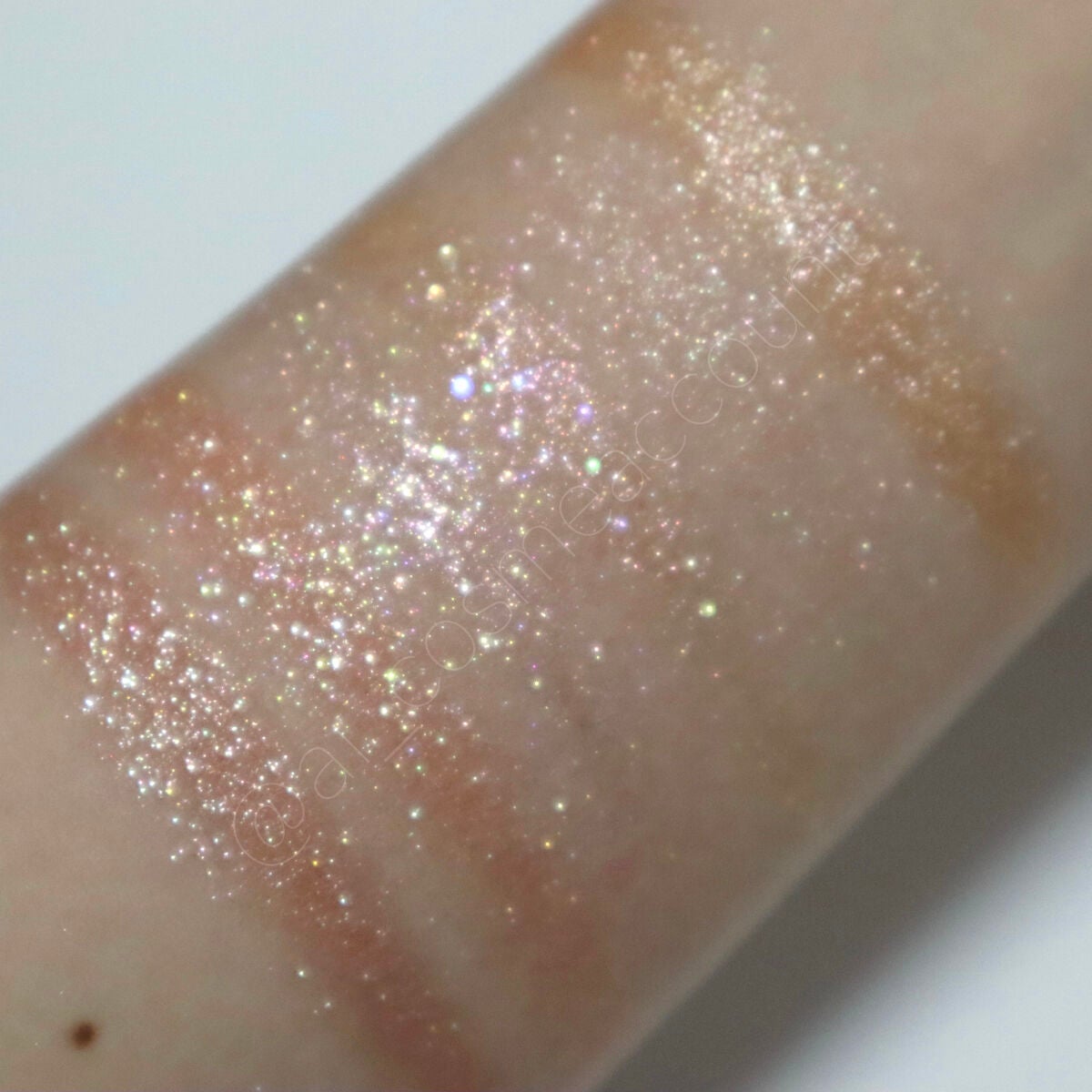 オーマイグリッターポップ/ABOUT TONE/アイシャドウパレットを使ったクチコミ(3枚目)