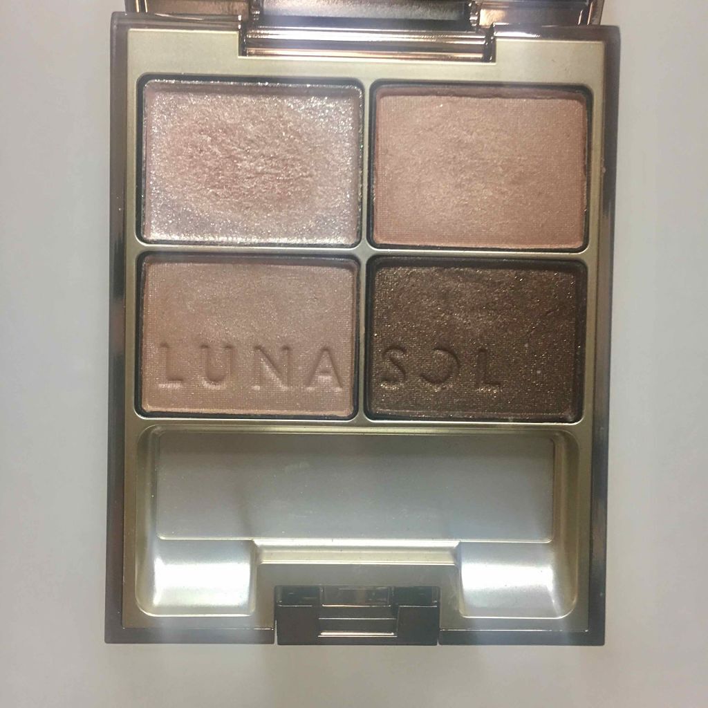 スキンモデリングアイズ/LUNASOL/アイシャドウパレットを使ったクチコミ（1枚目）