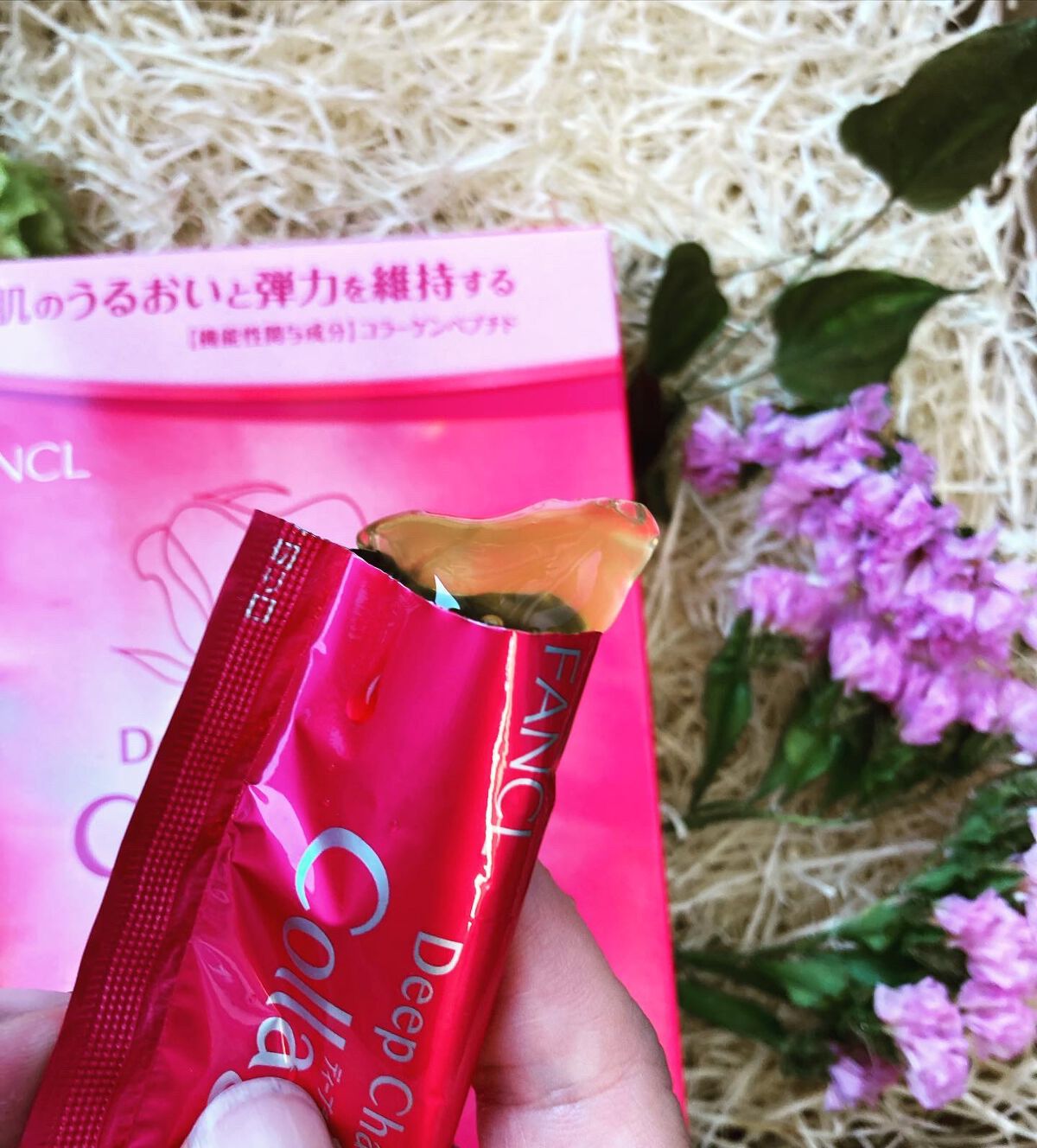 pink_cosme_jvo on LIPS 「ディープチャージコラーゲンスティックゼリーを食べてみました♪1..」(2枚目)