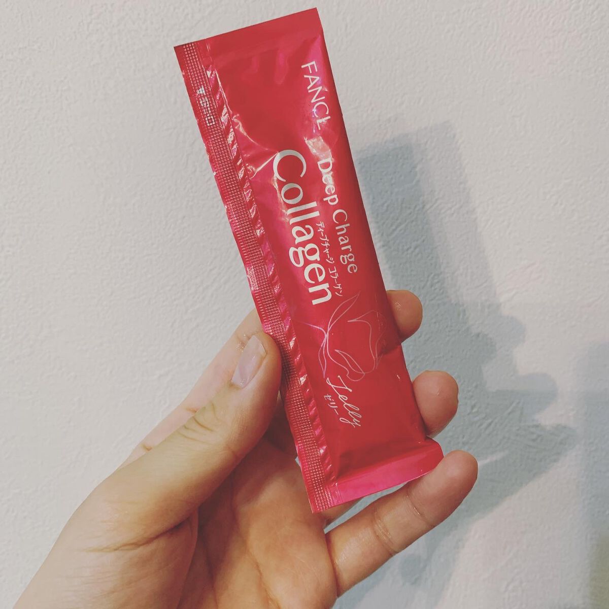 ディープチャージ コラーゲン スティックゼリー/ファンケル/美容サプリメントを使ったクチコミ(2枚目)