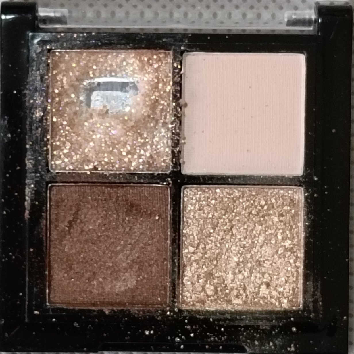 UR GLAM グリッターアイズ /U R GLAM/アイシャドウパレットを使ったクチコミ（3枚目）