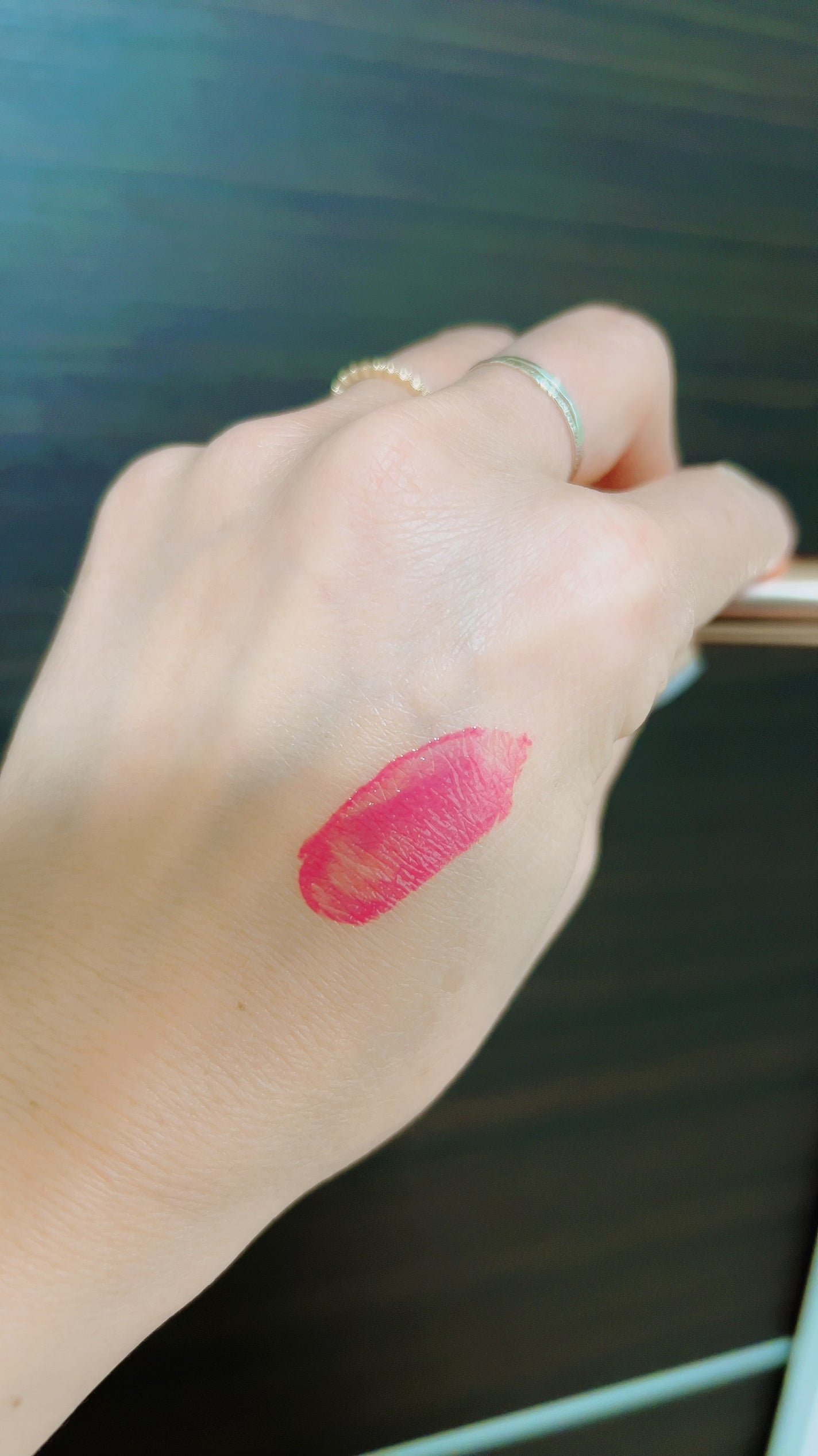 UNI on LIPS 「トニーモリーさんから商品をご提供いただき、03ピンクシュガーを..」(2枚目)