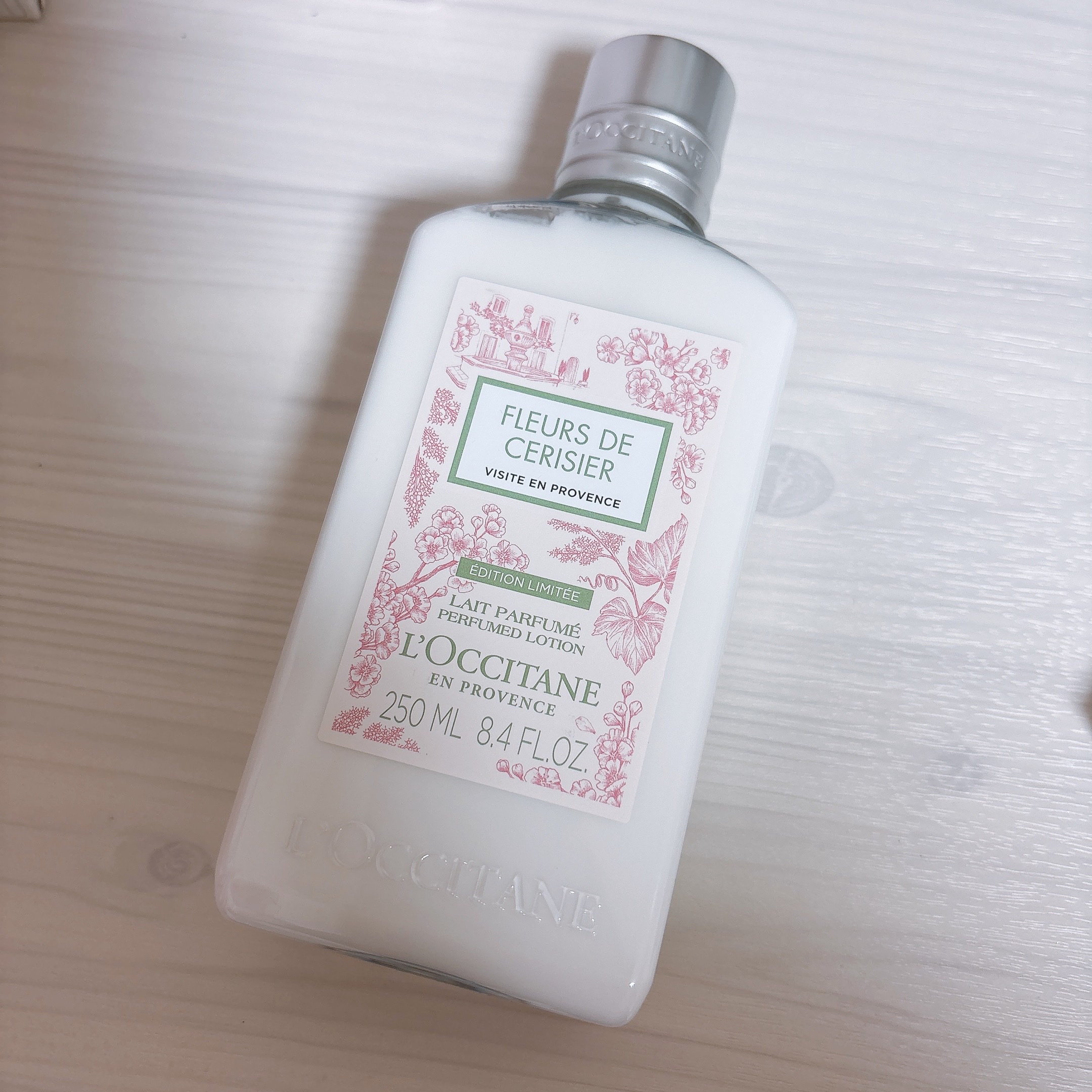 試してみた】ホワイトマスカットチェリーブロッサム ボディミルク L