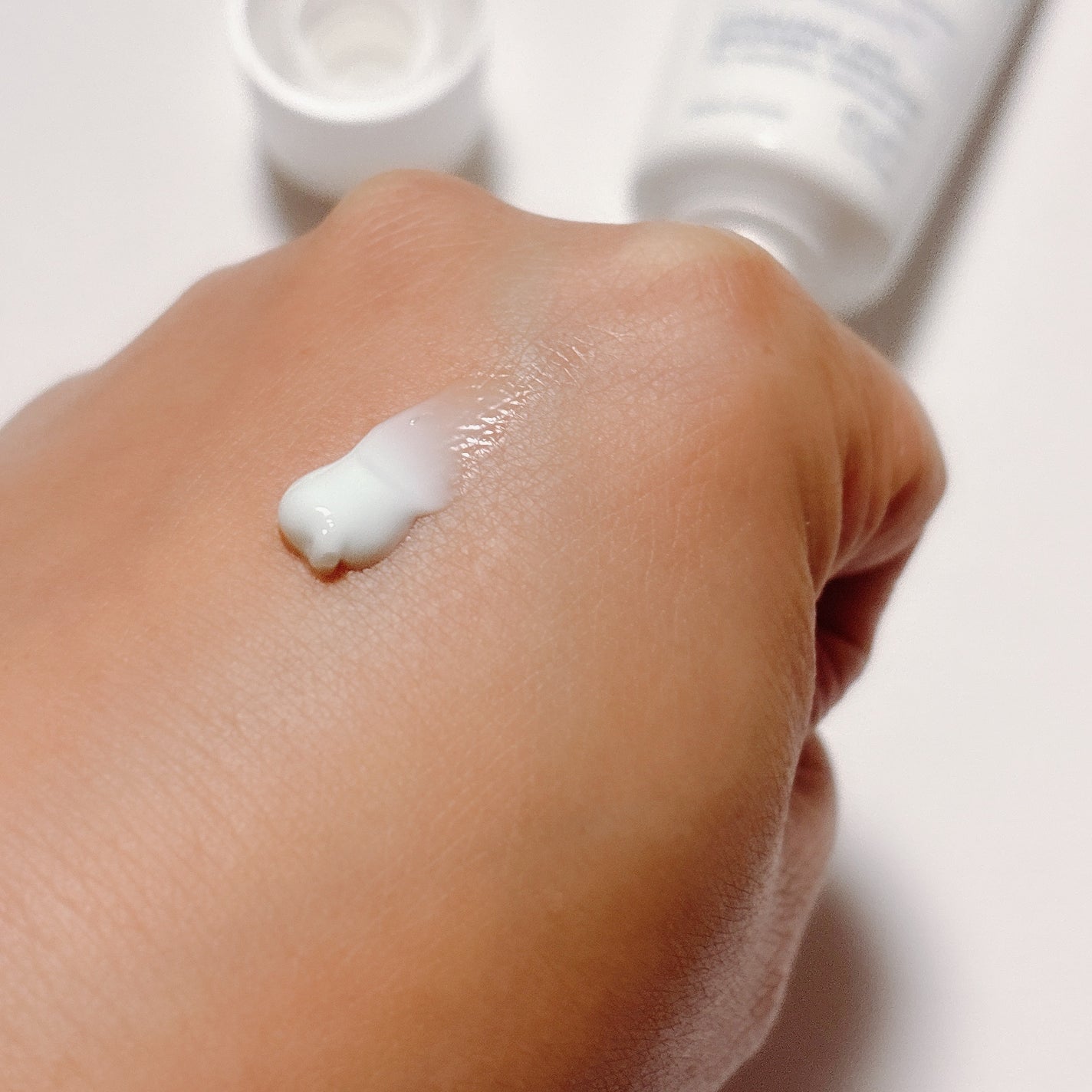 シカルファットプラス リペアミルク/アベンヌ/乳液を使ったクチコミ(2枚目)