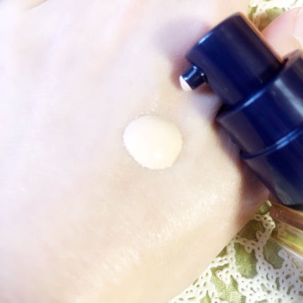 クレ・ド・ポー ボーテ タンフリュイドエクラ ナチュレル/クレ・ド・ポー ボーテ/リキッドファンデーションを使ったクチコミ(2枚目)