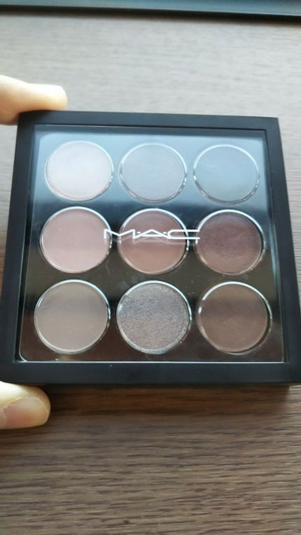 スモール アイシャドウ×9/M・A・C/アイシャドウパレットを使ったクチコミ(2枚目)