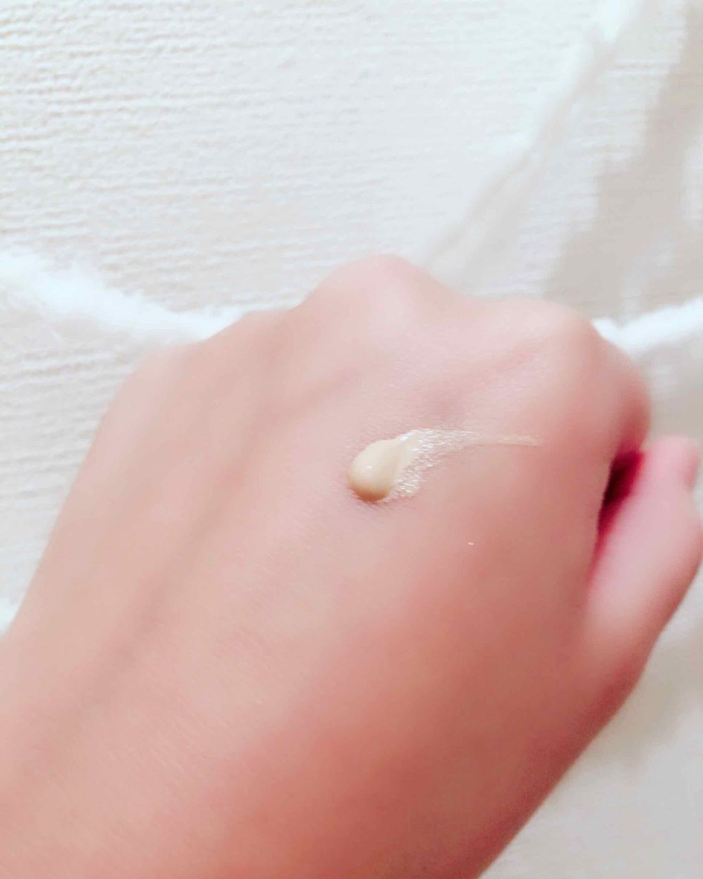 ミネラルCCクリーム EM（エンリッチモイスト）/毛穴パテ職人/CCクリームを使ったクチコミ（3枚目）