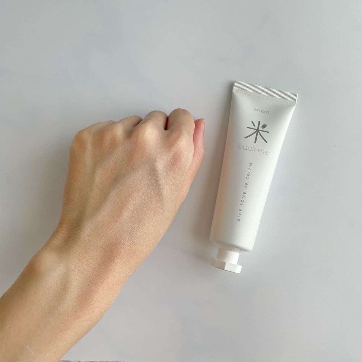 バックミートーンアップクリーム/rom&nd/化粧下地を使ったクチコミ(3枚目)