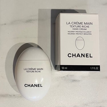 CHANEL ラ クレーム マン リッシュのクチコミ「良い女の鞄から出てくるやつ。
おCHANEL様のハンドクリーム𓂃𓈒𓂂🫧

CHANEL
LA .....」（2枚目）