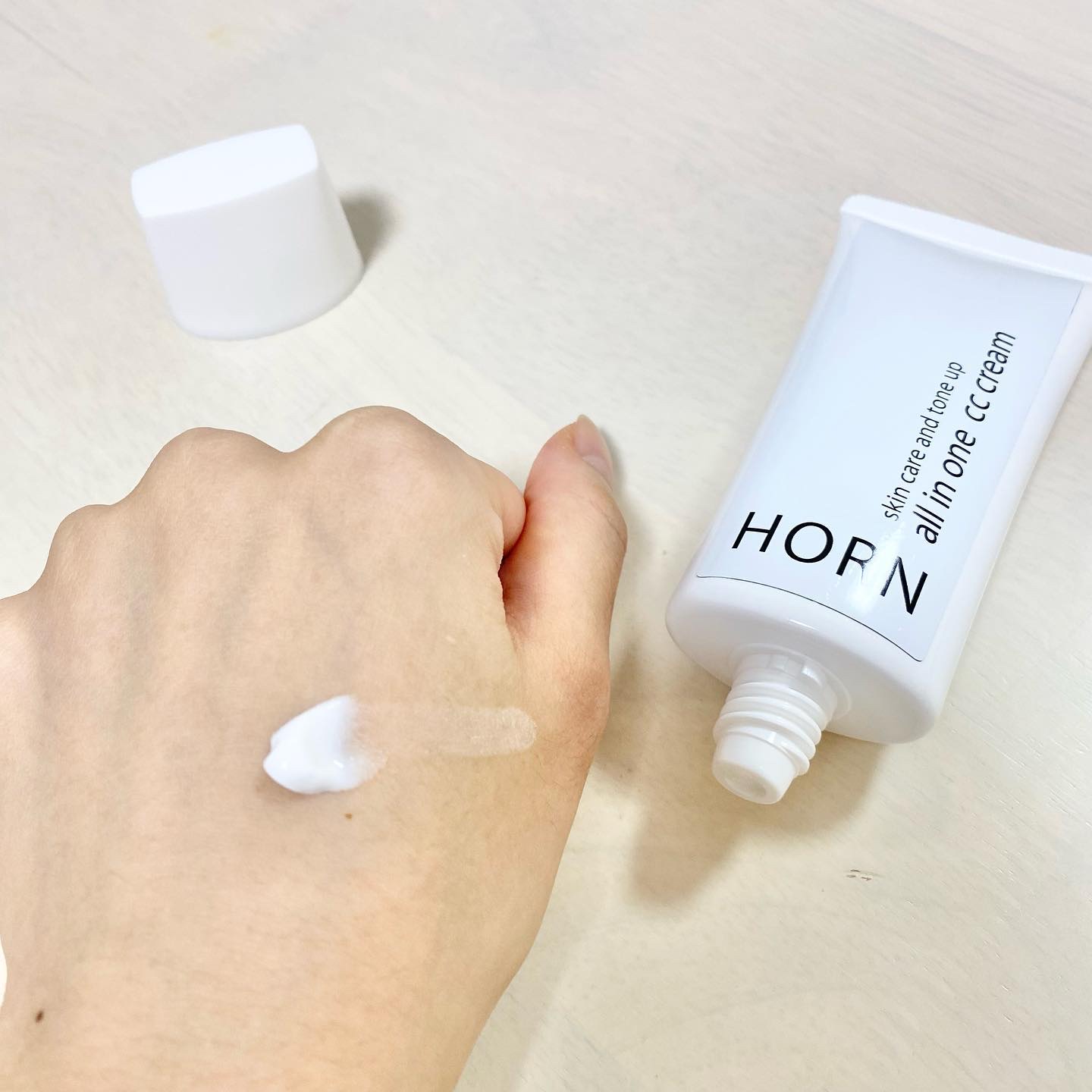 オールオインワンCCクリーム/HORN/化粧下地を使ったクチコミ（2枚目）