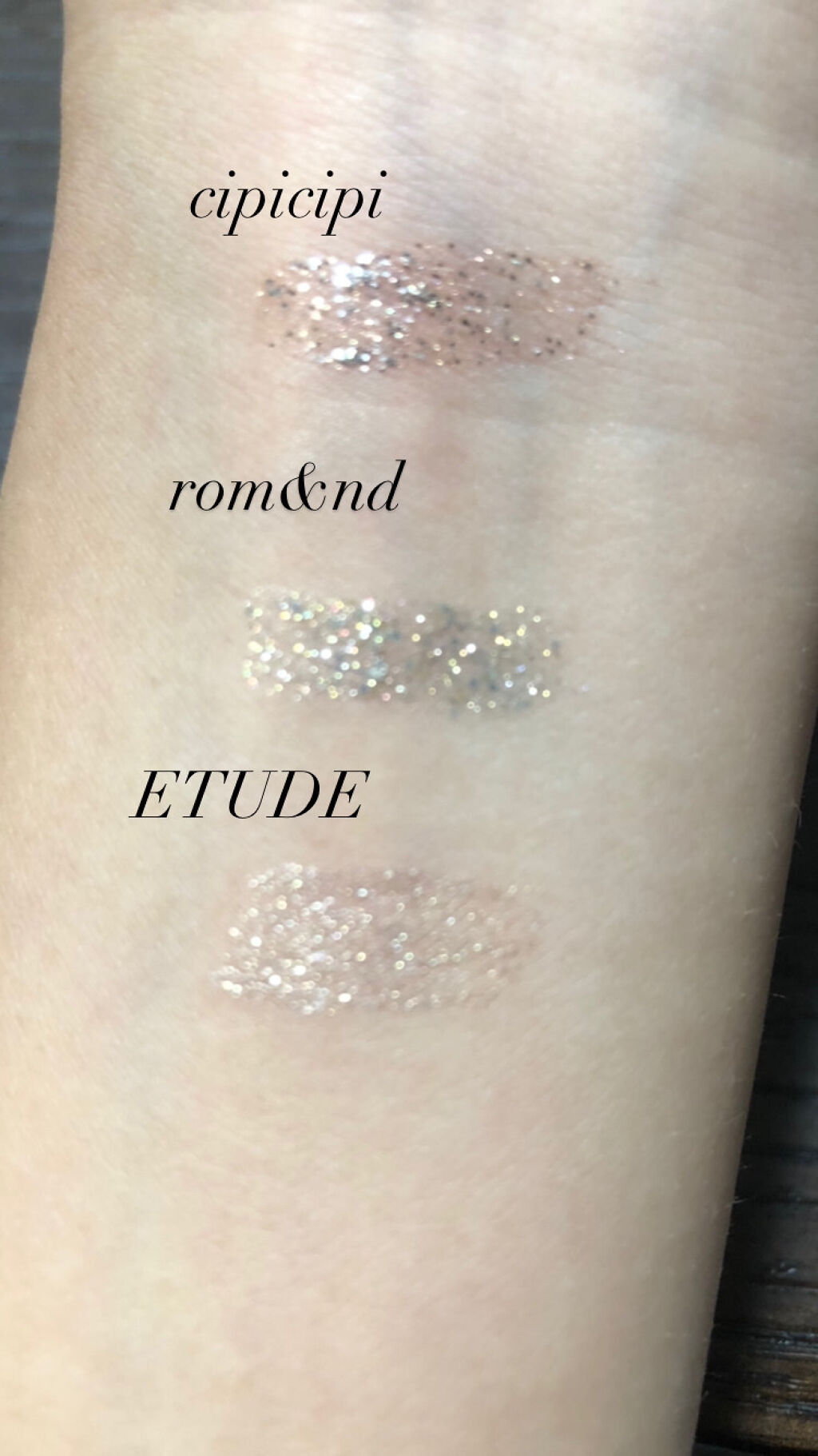リキッド グリッター シャドウ/rom&nd/グリッターを使ったクチコミ（2枚目）