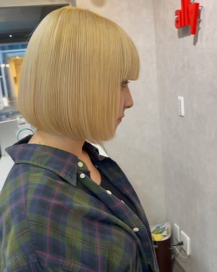 あつき on LIPS 「抜きっぱなしかわい〜9月前半の予約解放したので、プロフィールの..」(2枚目)