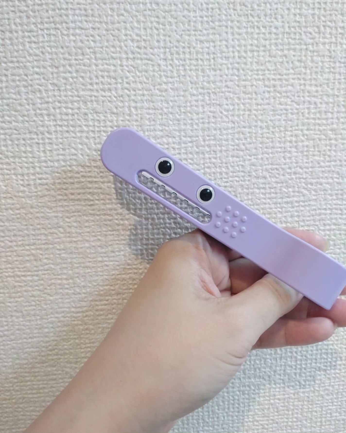 かんたん前髪セルフカッター /ヘアカットモンスター/ヘアケアグッズを使ったクチコミ(2枚目)