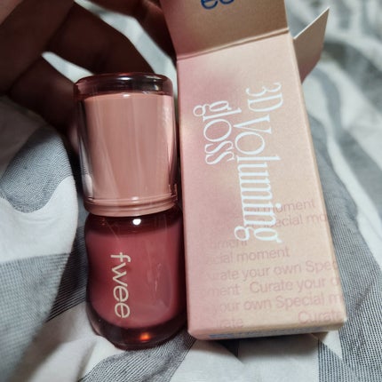 フィー 3Dボリューミンググロス/fwee/リップグロスを使ったクチコミ(1枚目)