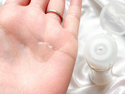 ブライトニング 化粧液 II しっとり<医薬部外品>/ファンケル/化粧水を使ったクチコミ(2枚目)