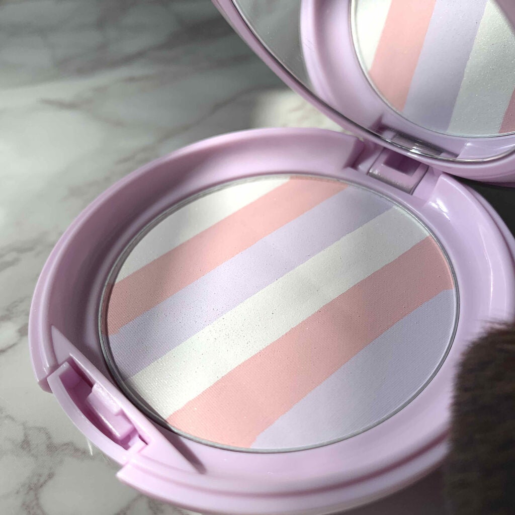 パラソーラ イルミスキン フェイスパウダー UV/ナリスアップ/プレストパウダーを使ったクチコミ(2枚目)