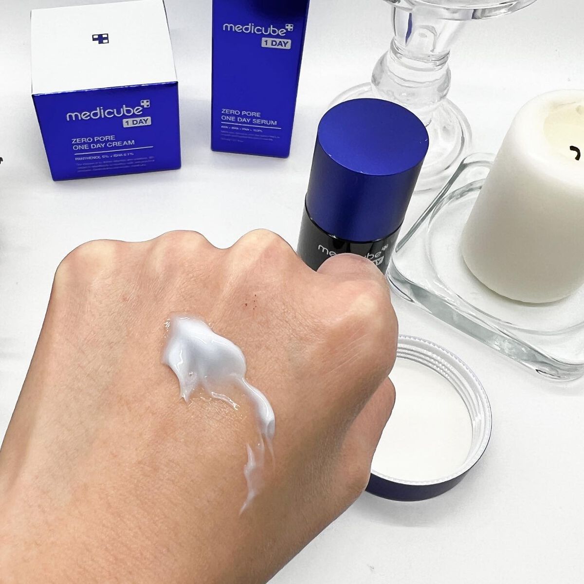 りぴ☆Webライター on LIPS 「こんばんわ🌙*゚今日はメディキューブの、・ゼロ毛穴1dayセラ..」(4枚目)