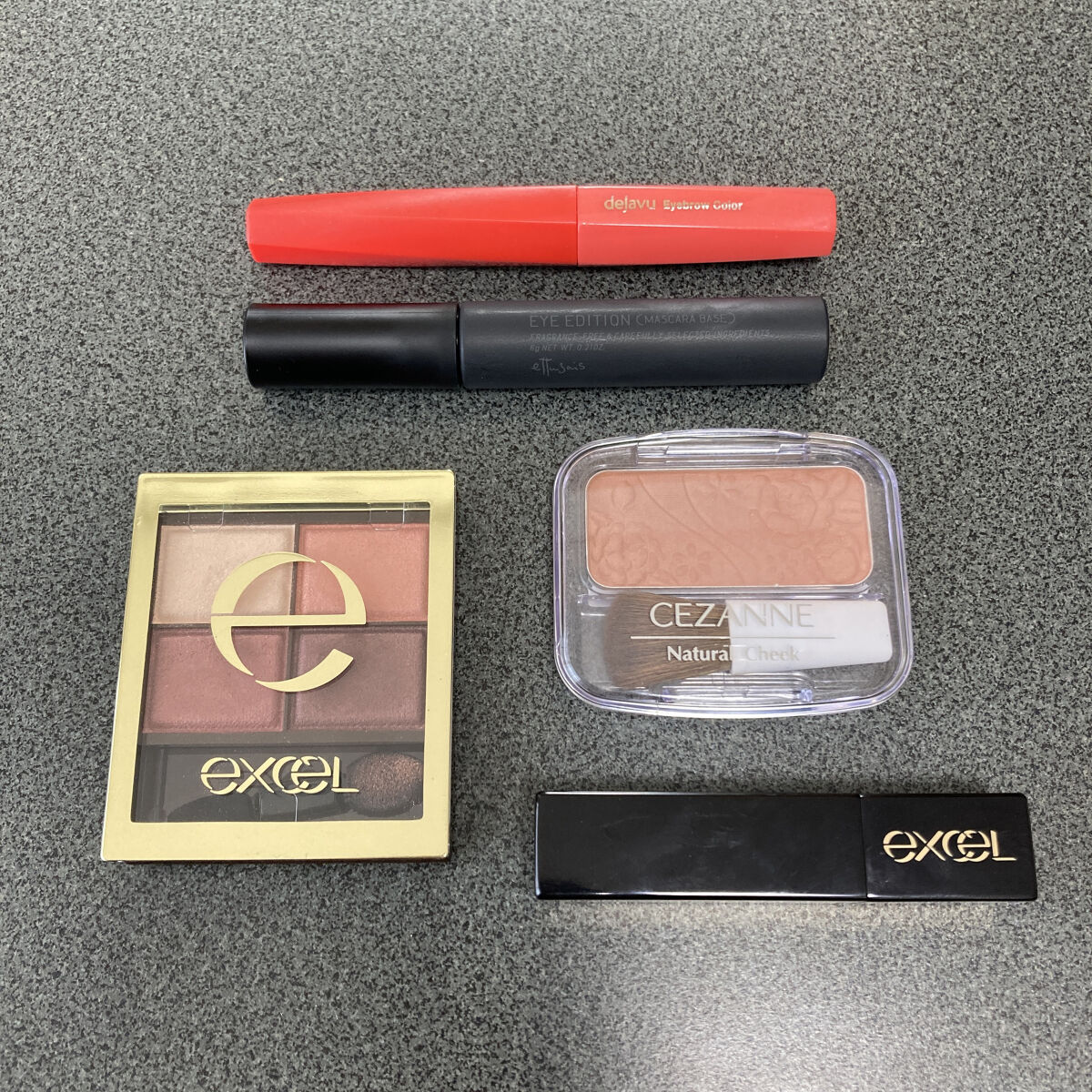 ナチュラル チークN/CEZANNE/パウダーチークを使ったクチコミ（1枚目）